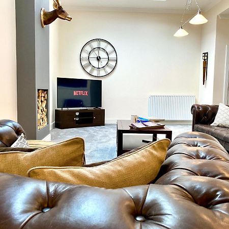 Serviced Accommodation Moray Lesmurdie House, Elgin - Free Parking, Free Wifi Экстерьер фото