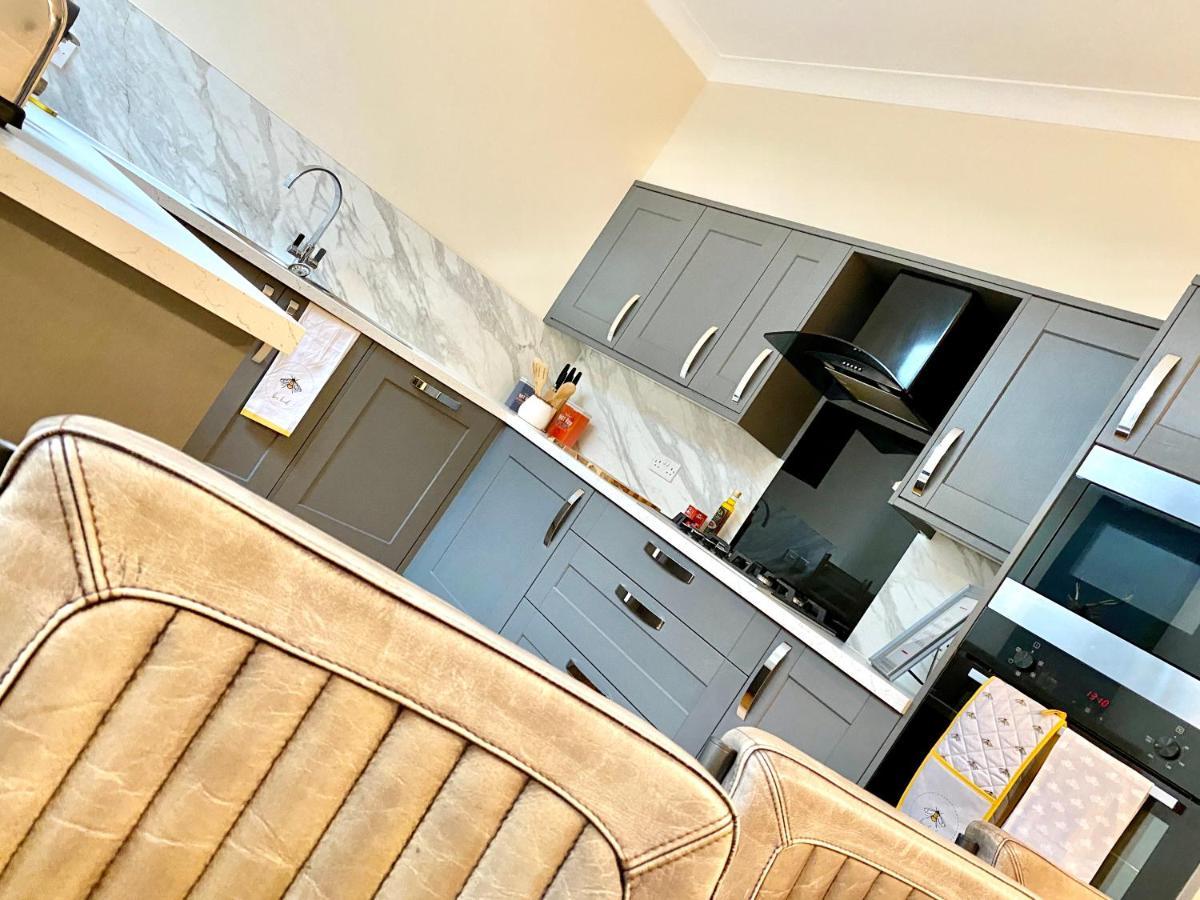 Serviced Accommodation Moray Lesmurdie House, Elgin - Free Parking, Free Wifi Экстерьер фото